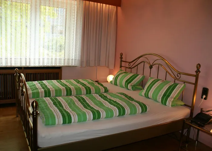 Albertus Paris Hamburg