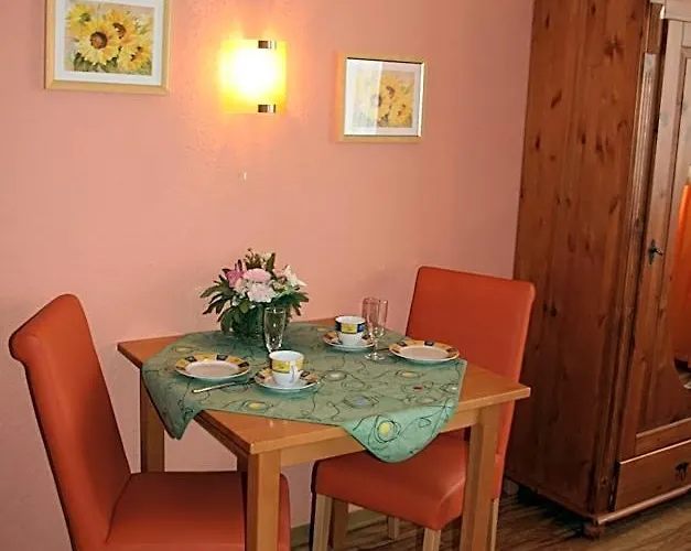 Albertus Paris Hotel apartamentowy
