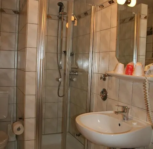 Albertus Paris 3*