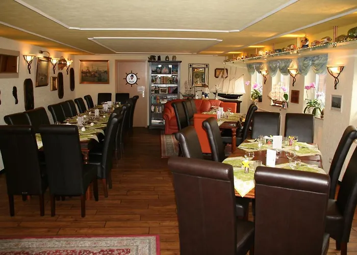 Albertus Paris 3*